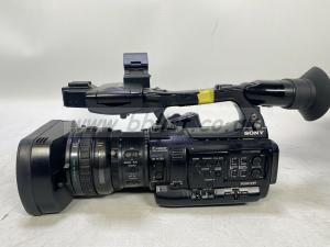 Sony PMW 200 XDCAM HD 422 Camcorder w/Charger, Battery 32GB 