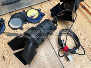 Sachter tungsten lights 650w with case 