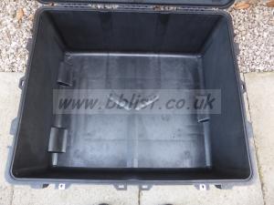 Peli 1690 Very LargeTrolley Case Lightly Used 