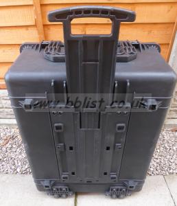 Peli 1690 Very LargeTrolley Case Lightly Used 