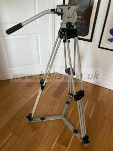 Vinten Vision 10LF Fluid Head with Vinten Tripod 