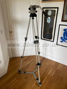 Vinten Vision 10LF Fluid Head with Vinten Tripod 