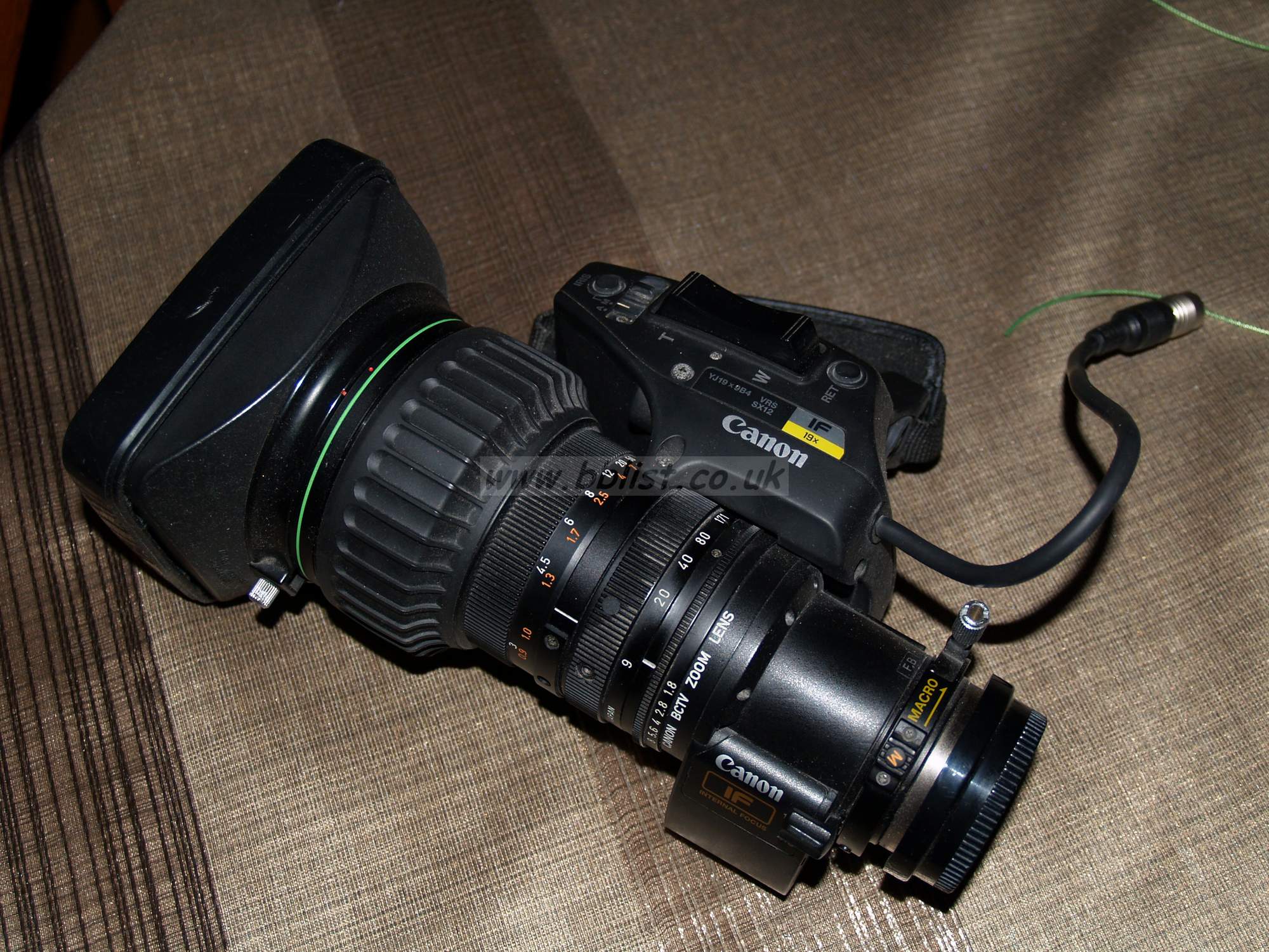 Lens