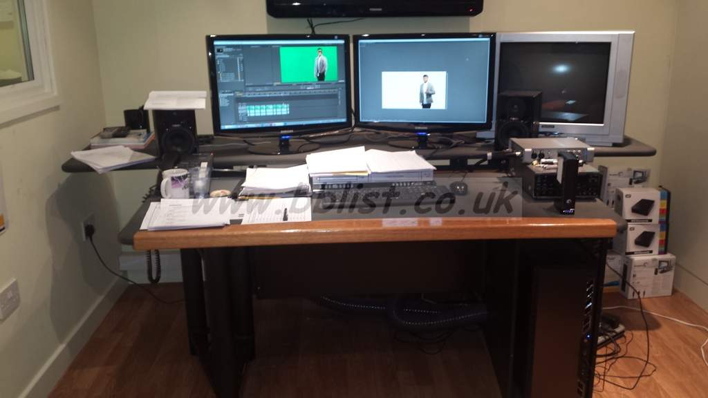 BB List ITEM 46646, Editing Desk for Sale United Kingdom