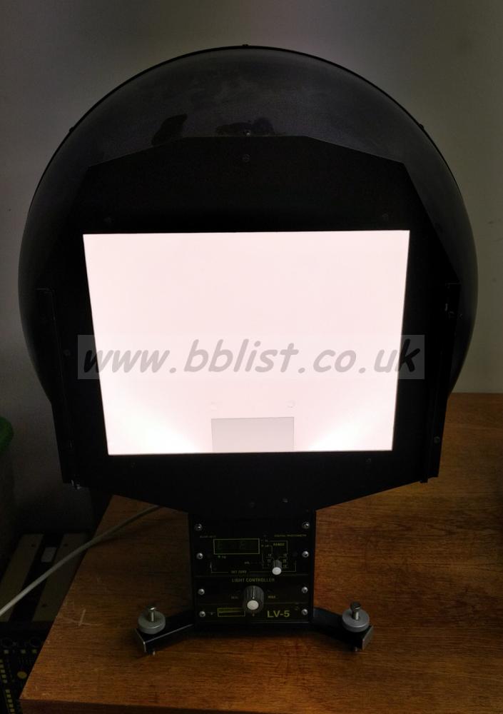 LV-5 Camera Light box