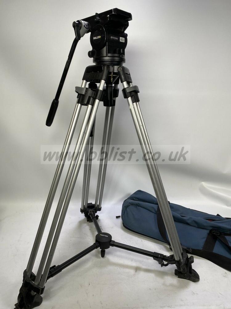 Miller Arrow 40 tripod system with 2 stage sprinter legs