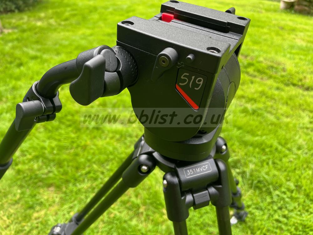 Manfrotto 351MVCF Tripod with Manfrotto 519 Fluid Head
