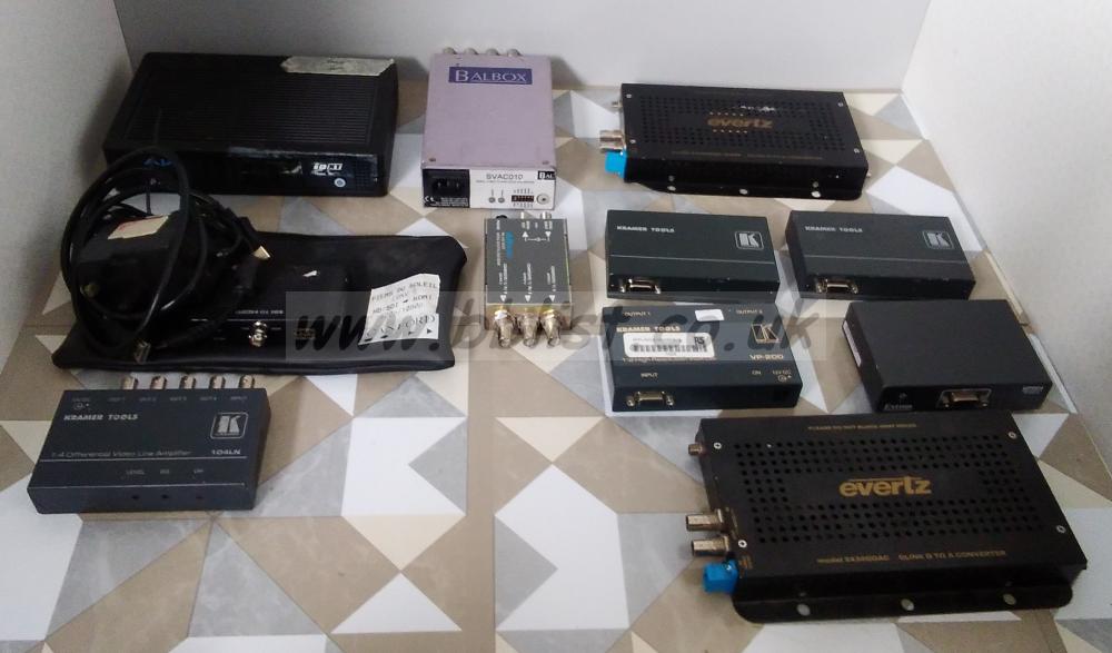 11x HD,SD,Composite Converters,DA\'s (Kramer,Evertz,Bal)