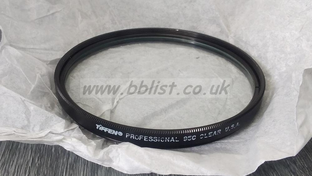 TIFFEN 950 Clear Lens Filter