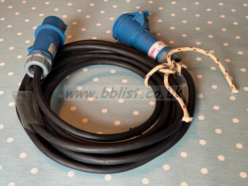 Five 5.5 m 16 A CEE Extension Leads