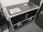 2xLG 32" Monitors in wheeled padded road case-No remote